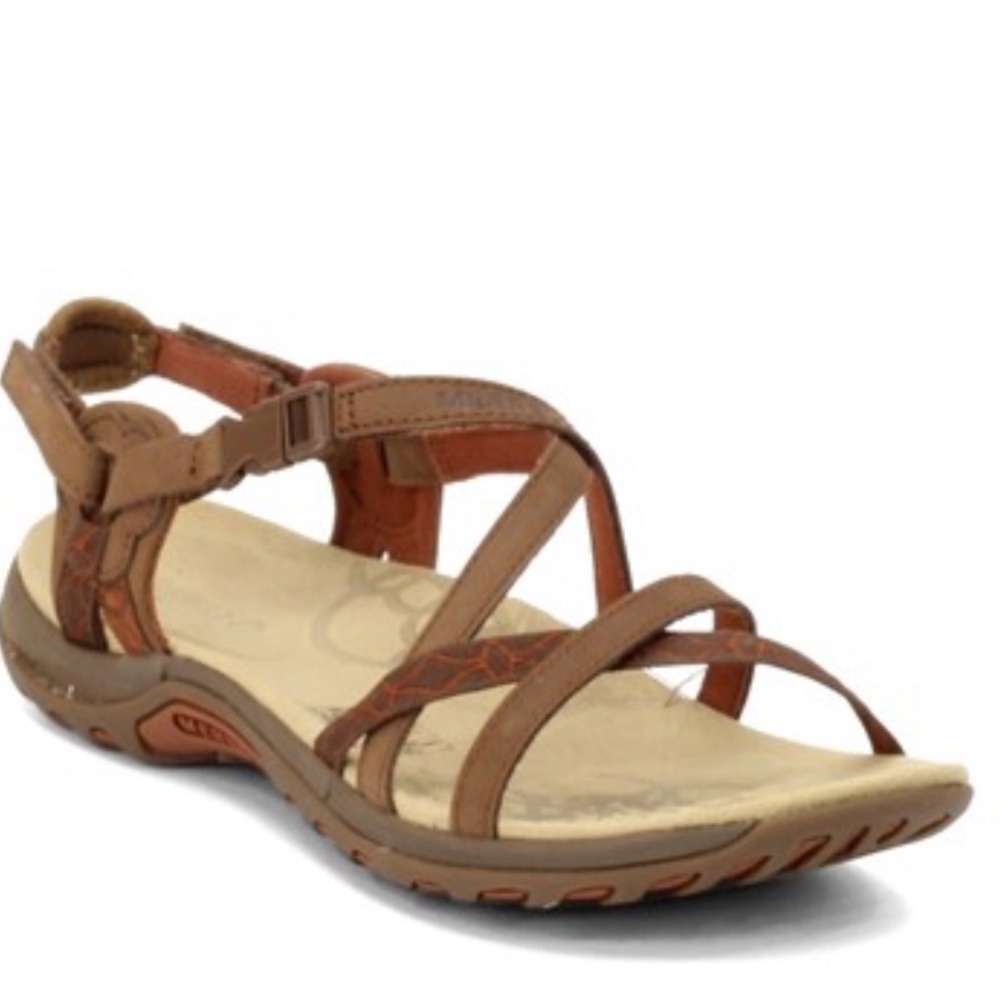 Merrell Jacardia Sporty Sandal in Brown. Size 8
